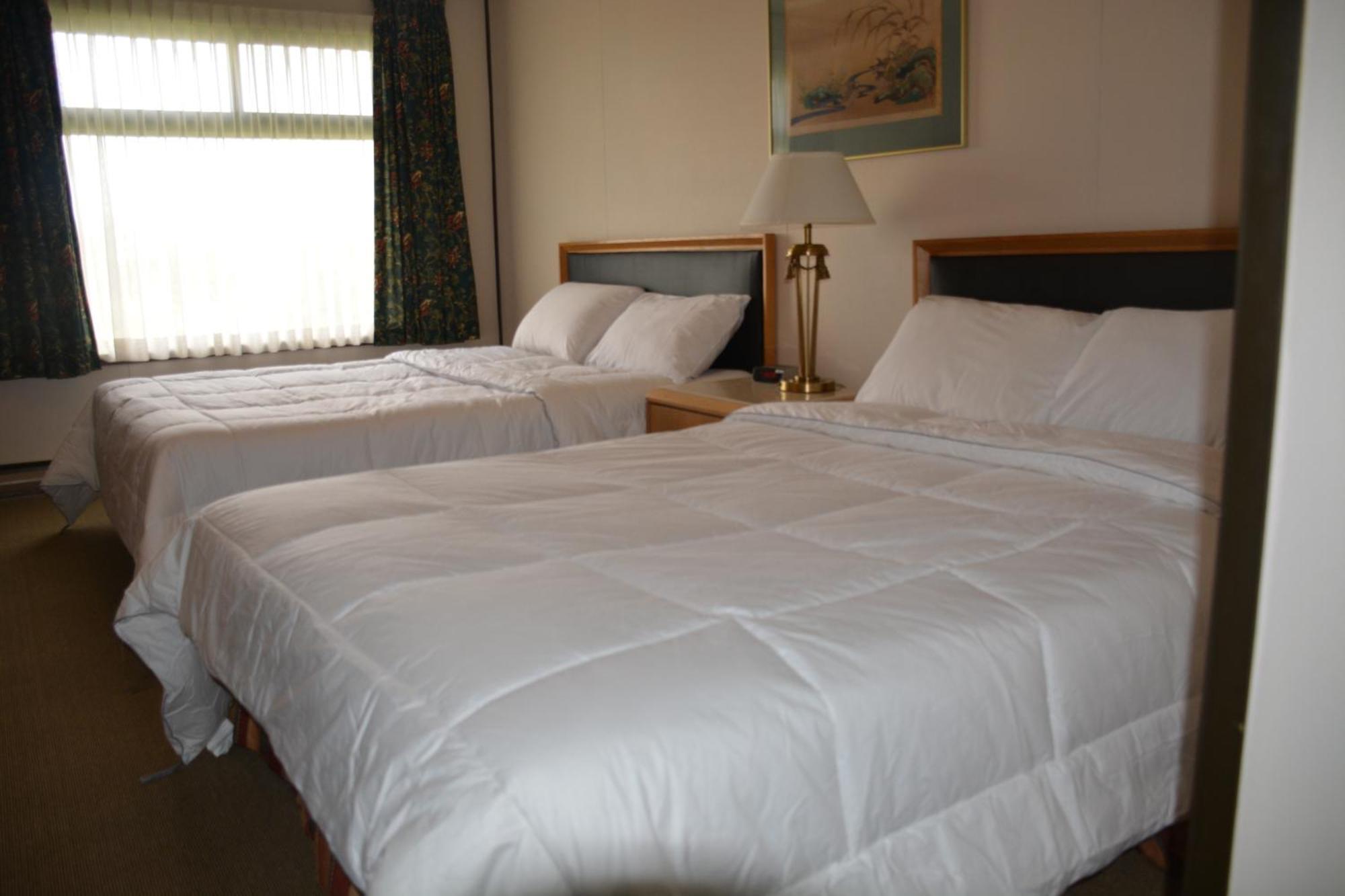 Kc'S Country Inn Vars Екстер'єр фото