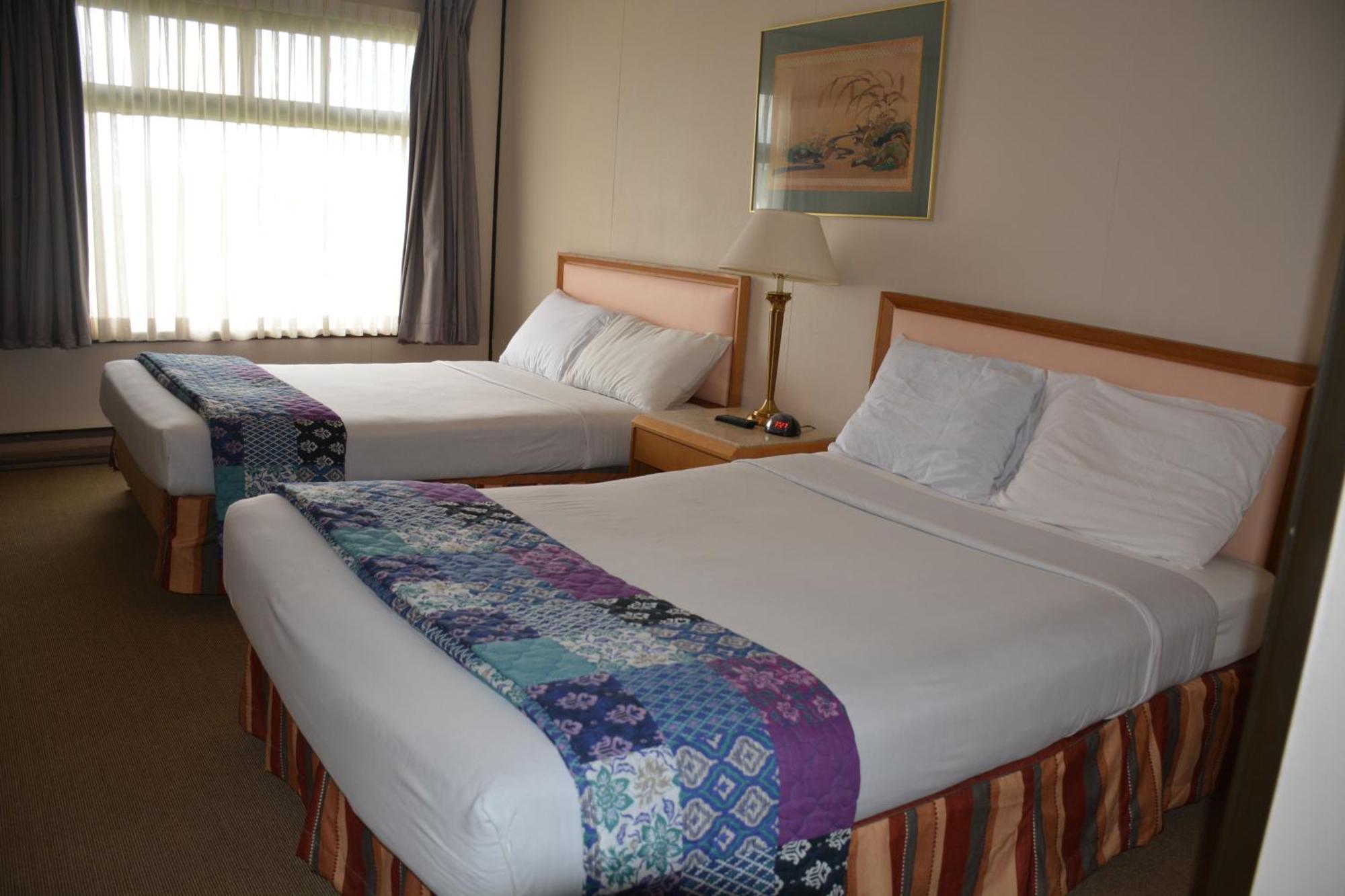 Kc'S Country Inn Vars Екстер'єр фото