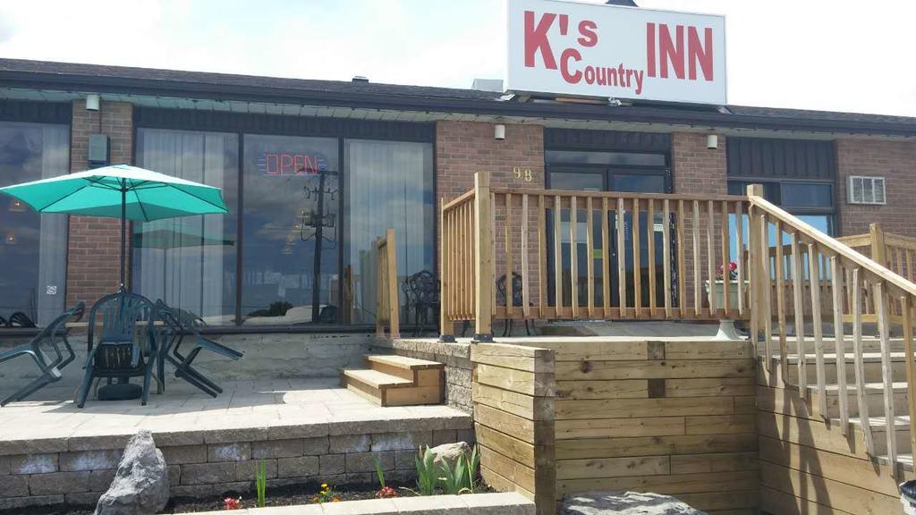 Kc'S Country Inn Vars Екстер'єр фото