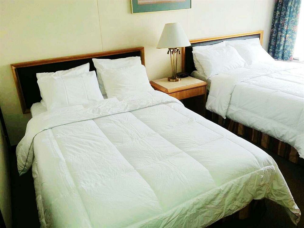 Kc'S Country Inn Vars Екстер'єр фото